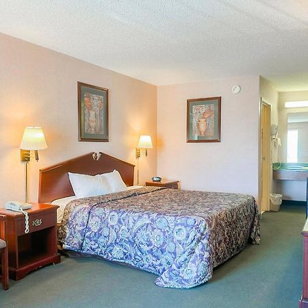 Oyo Hotel East Macon I-75 Kültér fotó