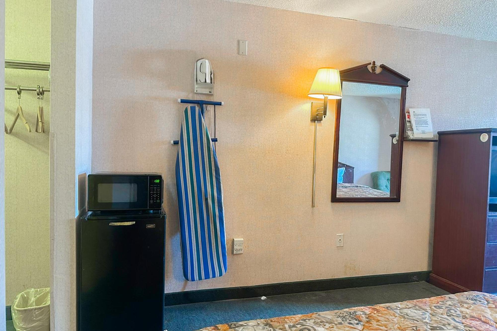 Oyo Hotel East Macon I-75 Kültér fotó