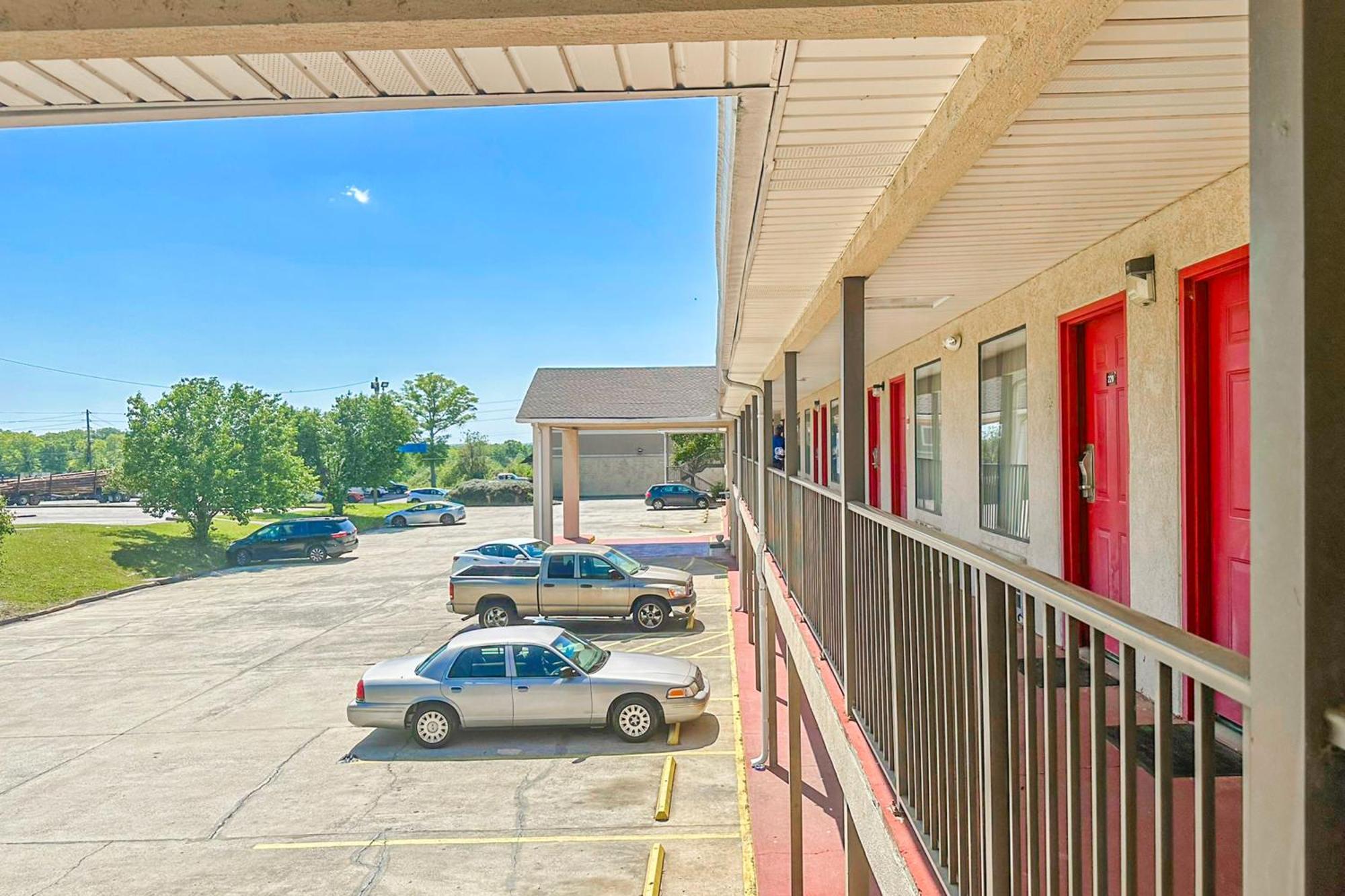 Oyo Hotel East Macon I-75 Kültér fotó